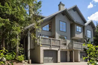 40 4737 Spearhead Drive, Whistler, BC, Whistler — Townhouse for sale