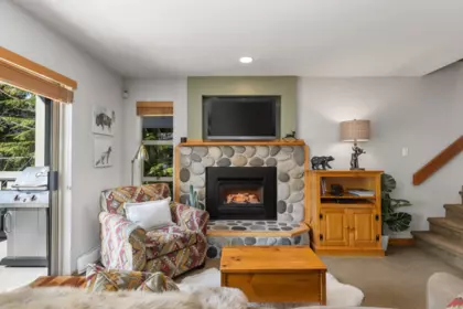 40 4737 Spearhead Drive, Whistler, BC, Whistler — Townhouse for sale