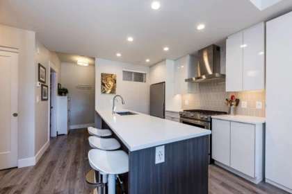 Kitchen Photo of 503 1496 Charlotte Road, North Vancouver, BC
