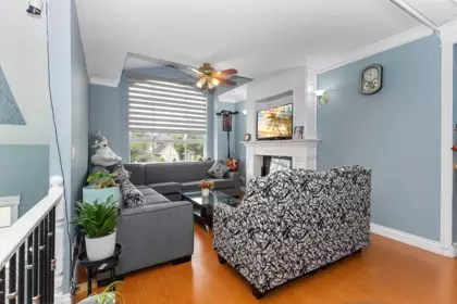Kitchen Photo of 6919 128 Street, Surrey, BC