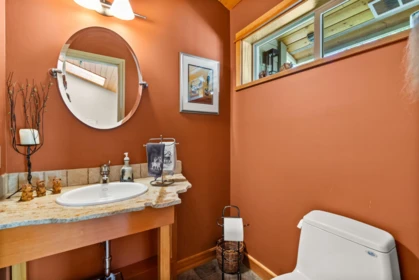 Entry Foyer Photo of 4266 Orca Road, Garden Bay, BC