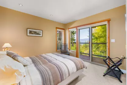 Mudroom Photo of 4266 ORCA ROAD, Garden Bay BC V0N 1S1