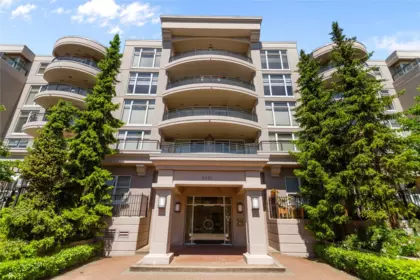 226 8480 Granville Avenue, Richmond, BC, Richmond — Apartment/Condo for sale