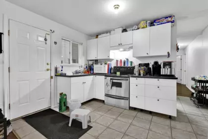 Hot Tub / Spa Photo of 6122 168 Street, Surrey, BC