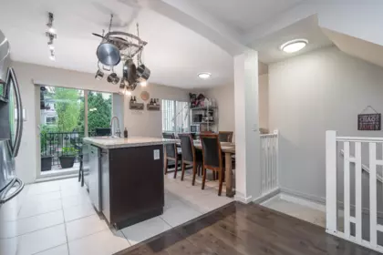 74 6671 121 Street, Surrey, BC, Surrey — Townhouse for sale