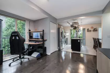 Primary Bathroom Photo of 74 6671 121 Street, Surrey, BC