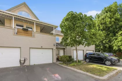 8 9470 Hazel Street, Chilliwack, BC, Chilliwack — Townhouse for sale