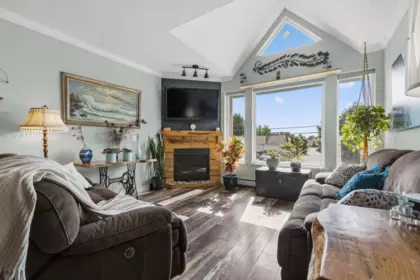 8 9470 Hazel Street, Chilliwack, BC, Chilliwack — Townhouse for sale