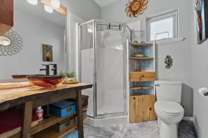 Guest Bathroom Photo of 8 9470 Hazel Street, Chilliwack, BC