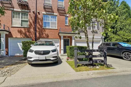 7 15075 60 Avenue, Surrey, BC, Surrey — Townhouse for sale