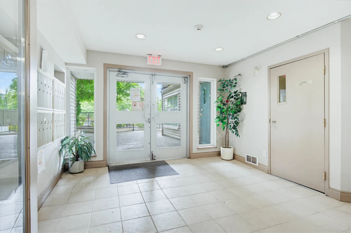 Dining Area Photo of 207 5759 Glover Road, Langley, BC