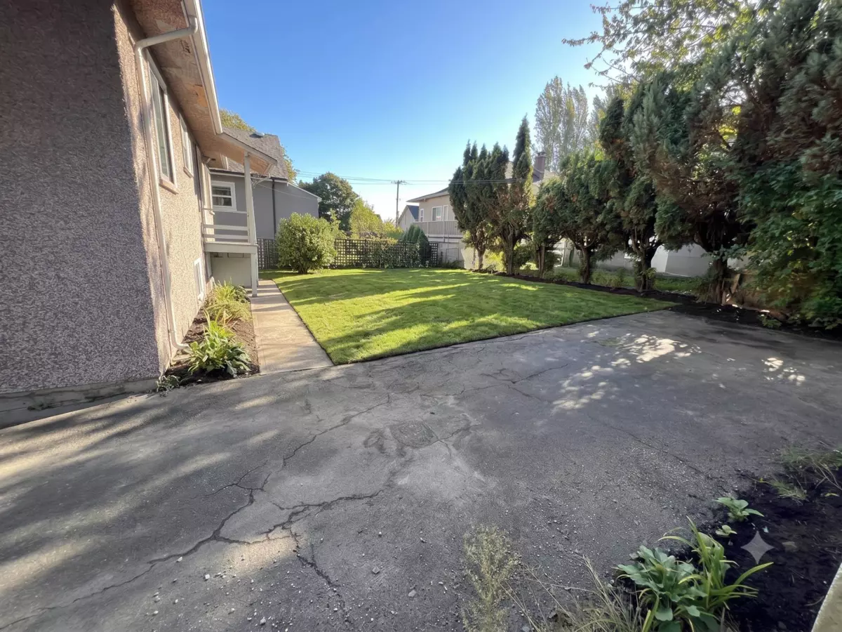 Exterior Rear Photo of 360 E 24th Avenue, Vancouver, BC