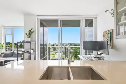 Breakfast Nook Photo of 1104 5665 Boundary Road, Vancouver, BC