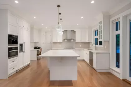 Breakfast Nook Photo of 920 3rd Street, West Vancouver, BC