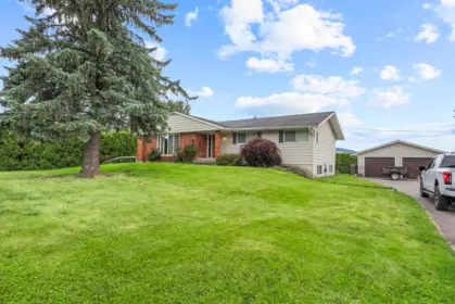44081 Keith Wilson Road, Chilliwack, BC, Chilliwack — Single Family Residence for sale