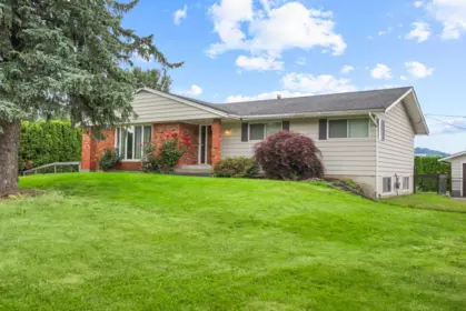 44081 Keith Wilson Road, Chilliwack, BC, Chilliwack — Single Family Residence for sale