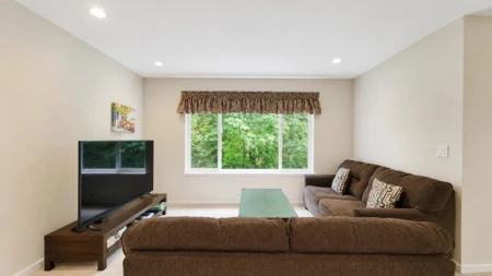 Primary Bedroom Photo of 1421 Madrona Place, Coquitlam, BC