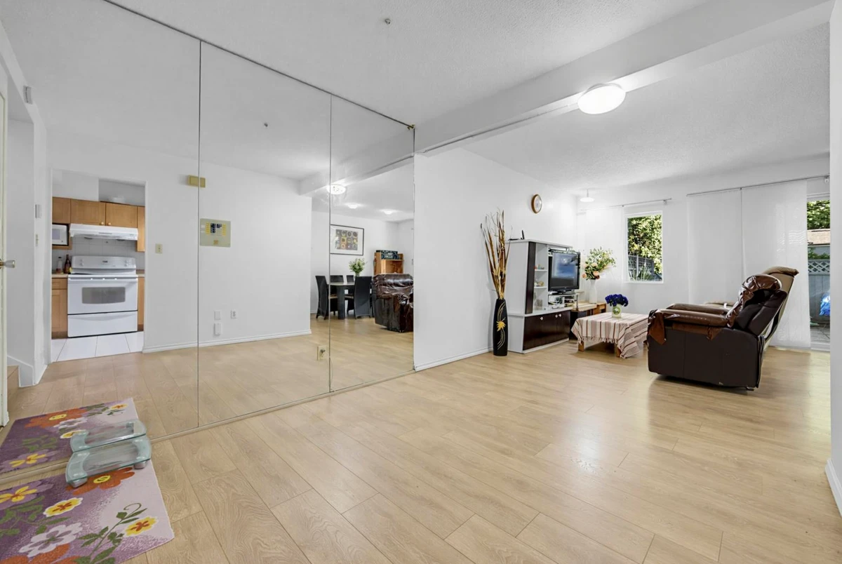 Living Room Photo of 2757 Ellerslie Avenue, Burnaby, BC