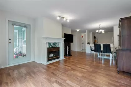 212 15130 108 Avenue, Surrey, BC, Surrey — Apartment/Condo for sale