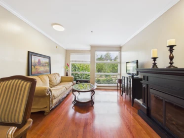 Laundry Room Photo of 35 638 W 6th Avenue, Vancouver, BC
