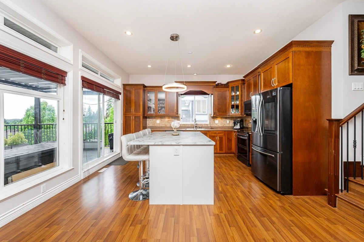 Family Room Photo of 24382 104 Avenue, Maple Ridge, BC