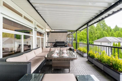 Breakfast Nook Photo of 24382 104 Avenue, Maple Ridge, BC