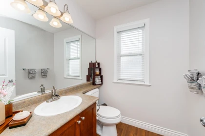 Guest Bathroom Photo of 24382 104 Avenue, Maple Ridge, BC