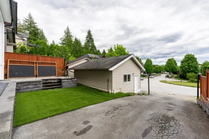 Hot Tub / Spa Photo of 24382 104 Avenue, Maple Ridge, BC