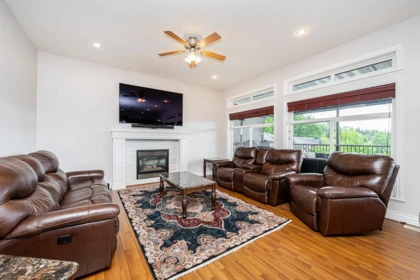 Pantry Photo of 24382 104 Avenue, Maple Ridge, BC