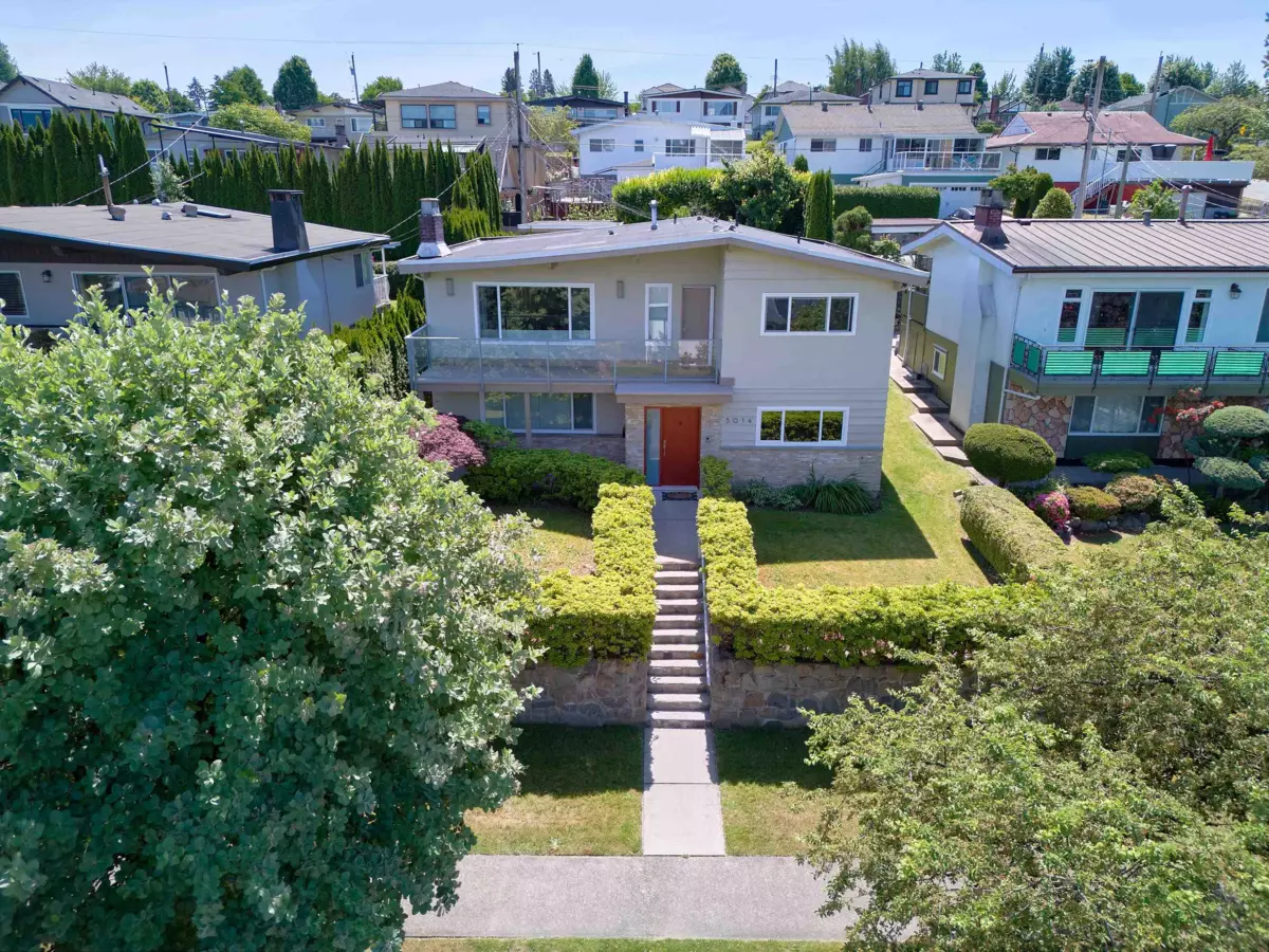 Exterior Rear Photo of 3014 E 14th Avenue, Vancouver, BC