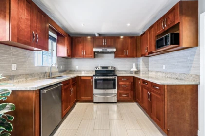 Kitchen Photo of 6175 Quebec Street, Vancouver, BC