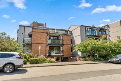 403 1340 Duchess Avenue, West Vancouver, BC, West Vancouver — Apartment/Condo for sale
