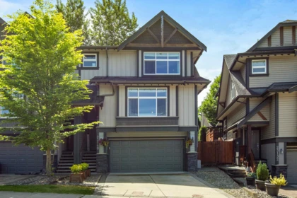 23140 Gilbert Drive, Maple Ridge, BC, Maple Ridge — Half Duplex for sale