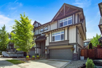 23140 Gilbert Drive, Maple Ridge, BC, Maple Ridge — Half Duplex for sale