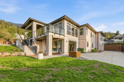 3 8295 Nixon Road, Chilliwack, BC, Chilliwack — Single Family Residence for sale