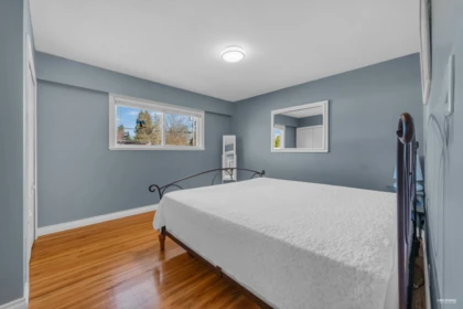 Guest Bathroom Photo of 794 Adiron Avenue, Coquitlam, BC