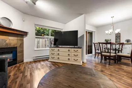 Breakfast Nook Photo of 94 36060 Old Yale Road, Abbotsford, BC