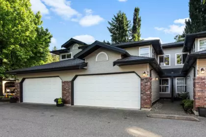 Front Yard Photo of 94 36060 Old Yale Road, Abbotsford, BC