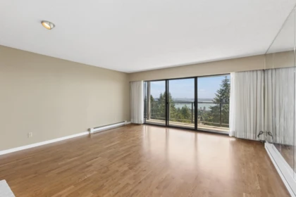 8 2206 Folkestone Way, West Vancouver, BC, West Vancouver — Apartment/Condo for sale