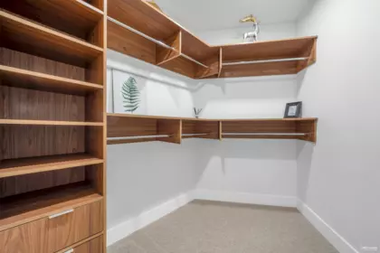 Basement Recreation Room Photo of 101 6699 Nelson Avenue, West Vancouver, BC