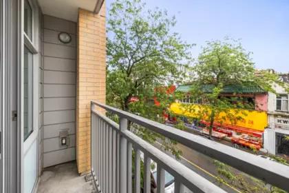 Office / Den Photo of 305 231 E Pender Street, Vancouver, BC