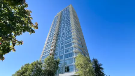 2304 530 Whiting Way, Coquitlam, BC, Coquitlam — Apartment/Condo for sale