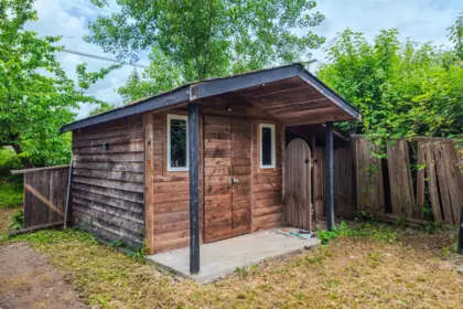 Powder Room Photo of 20420 Lorne Avenue, Maple Ridge, BC