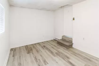 Primary Bedroom Photo of 20420 Lorne Avenue, Maple Ridge, BC