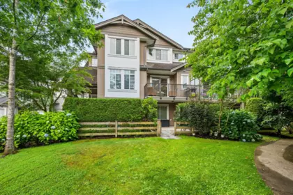 28 8250 209b Street, Langley, BC, Langley — Townhouse for sale