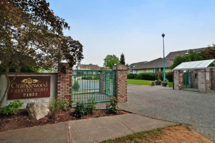 1008 21937 48 Avenue, Langley, BC, Langley — Townhouse for sale