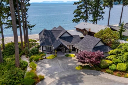6001 Silverstone Lane, Sechelt, BC, Sechelt — Single Family Residence for sale