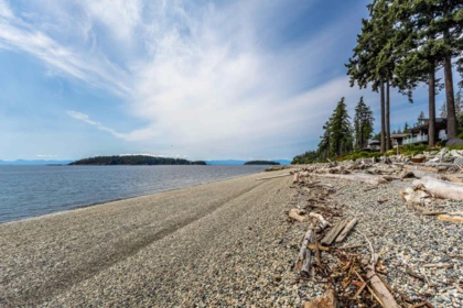 6001 Silverstone Lane, Sechelt, BC, Sechelt — Single Family Residence for sale