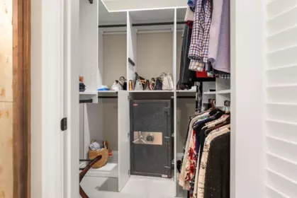 Laundry Room Photo of 8440 Steveston Highway, Richmond, BC