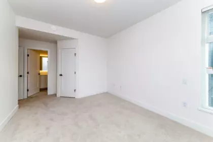 Walk-In Closet Photo of 21 17555 57a Avenue, Surrey, BC